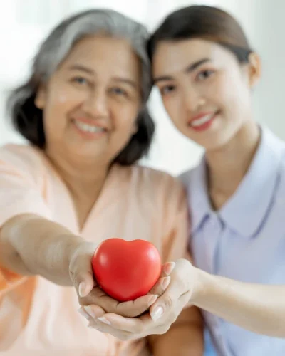 nurses-are-well-good-taken-care-elderly-woman-patients-hospital-bed-patients-feel-happiness-medical-healthcare-concept